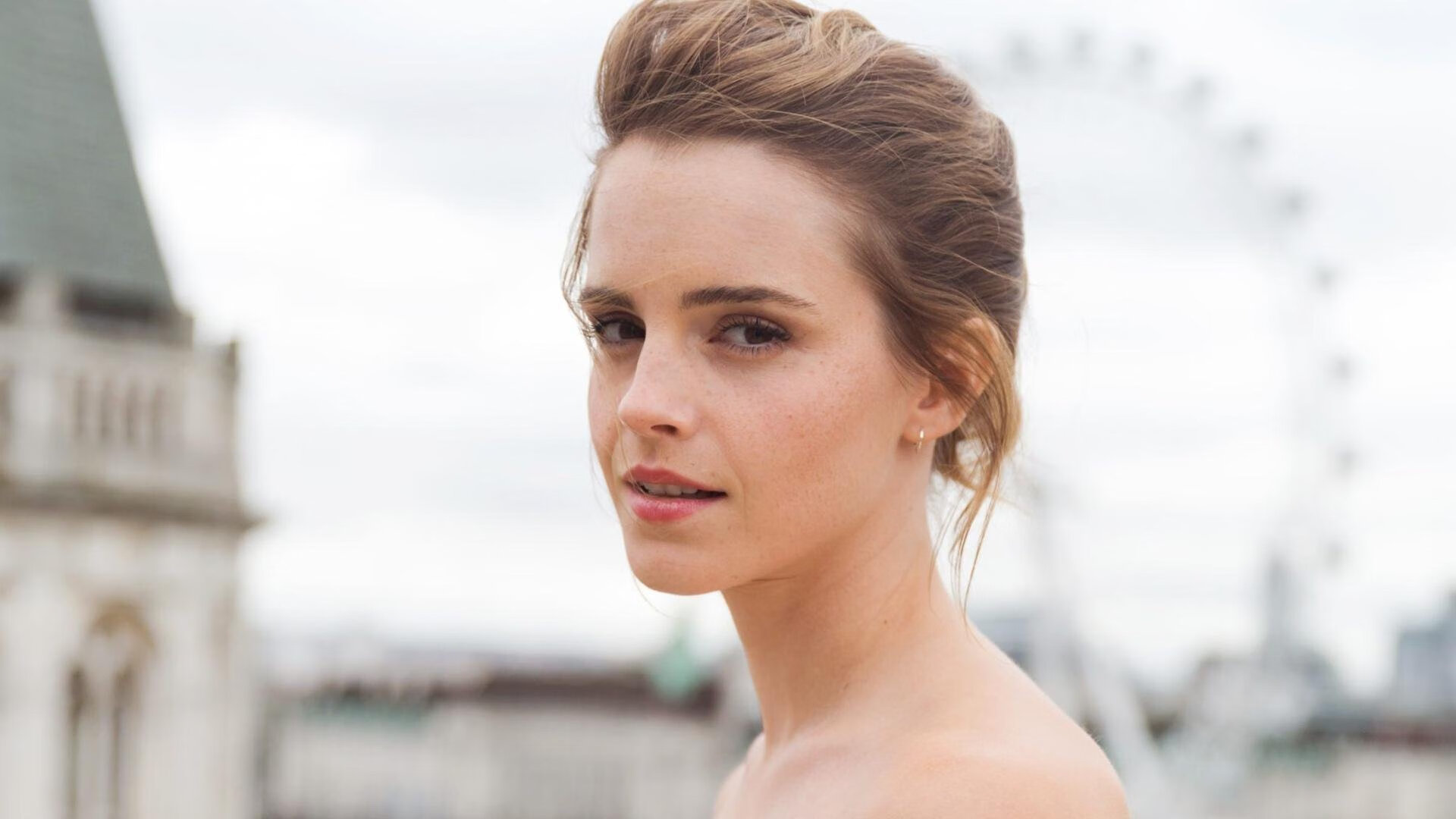 九游体育官网入口-球员身心疲惫,新月选择让步,新月是啥技能